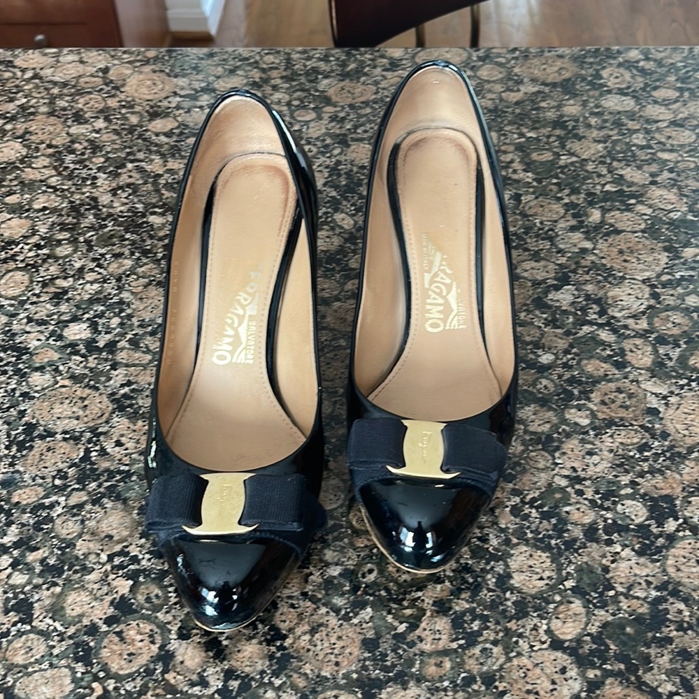 Ferragamo Black Patent Leather Heels - Picture 1 of 4
